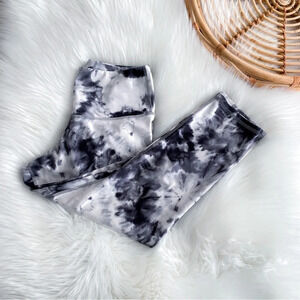 Noli Active Tie Dye Crop Leggings White Black Gray Cropped S
